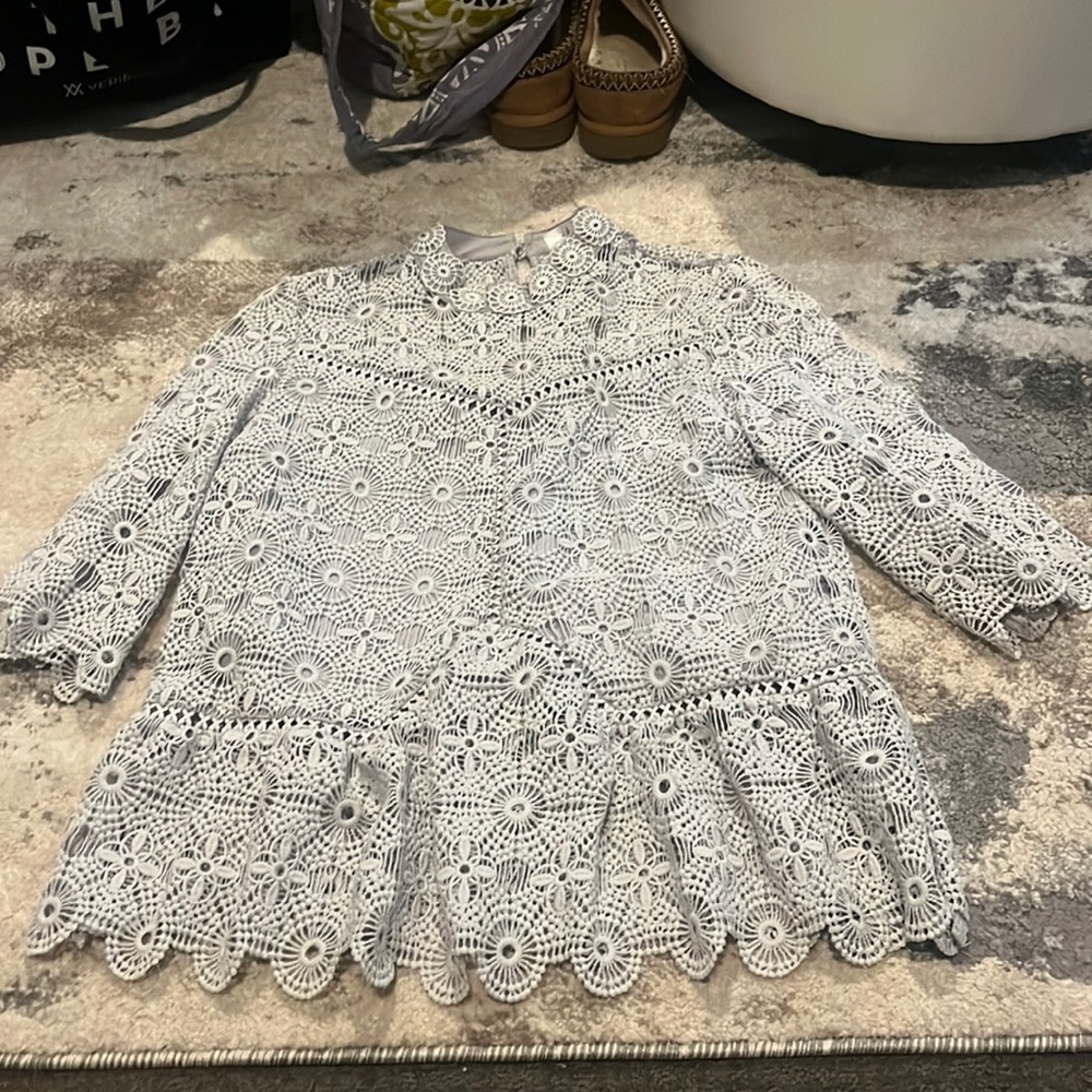 women’s blouse